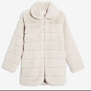 Brand new Jillian Harris for Joe Fresh Faux Fur Coat size XL